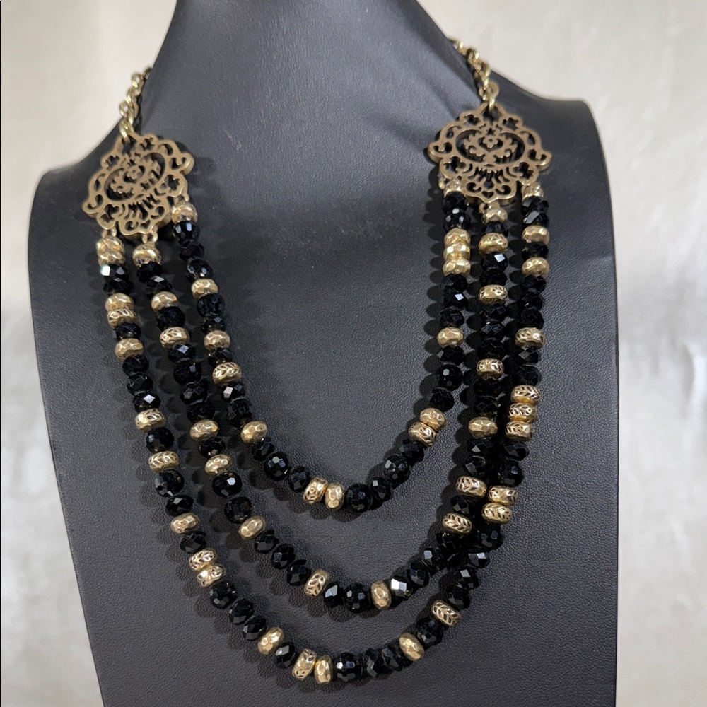 Sparkly Black and Gold Beaded Lucky Brand statement Necklace - Picture 3 of 4